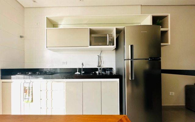 Apto Alto Padrão C/Ar Cond. e Área Gourmet