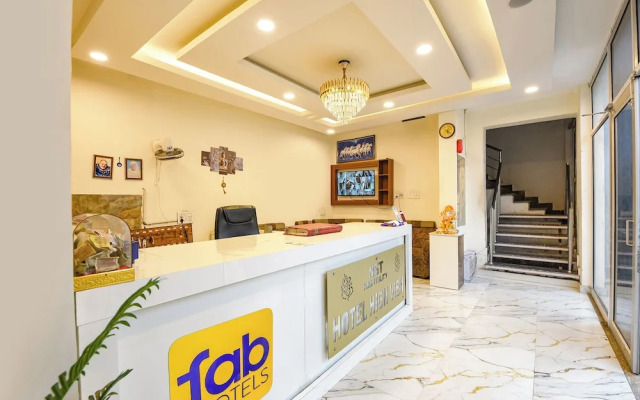 Fabhotel High View