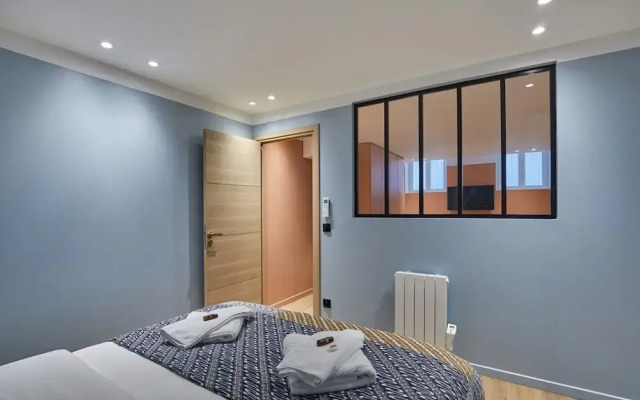 Superb AC Apartment Center of Paris