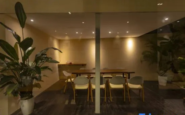 Yifang Hotel