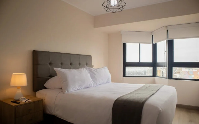 w Awesome 2BR Apartment in Miraflores