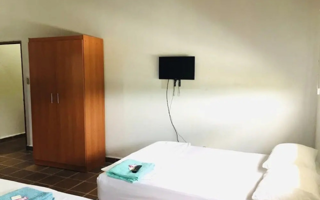 Hotel Nueva Posada Inn