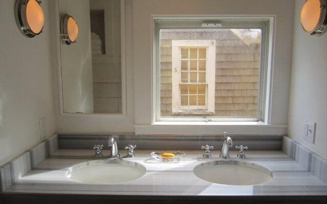 Crew's Quarters Boarding House Caters
