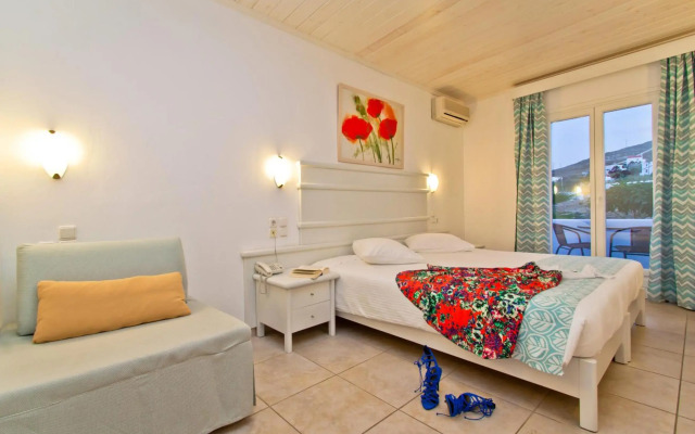 Yiannaki Hotel
