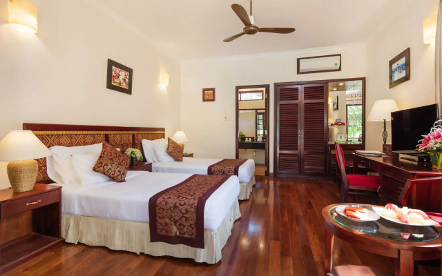 Sunny Beach Resort and Spa