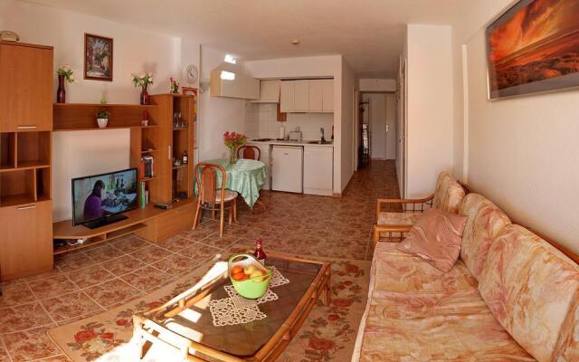 Apartment in San Eugenio