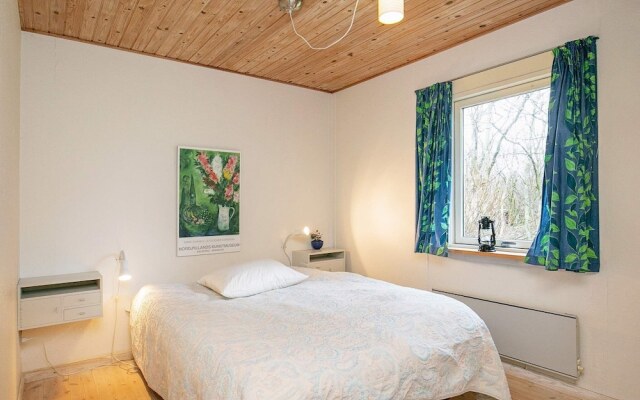 6 Person Holiday Home in Brovst