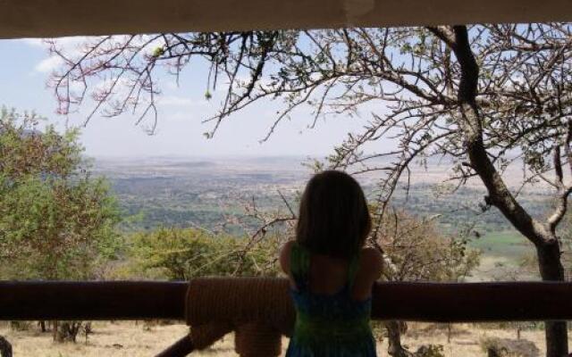 African Sunrise Lodge and Campsite