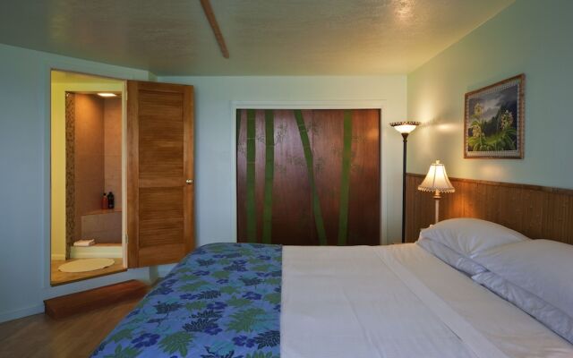 Hale Kai Hawaii Bed & Breakfast
