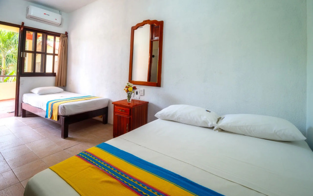 Hotel y Bungalows Acuario