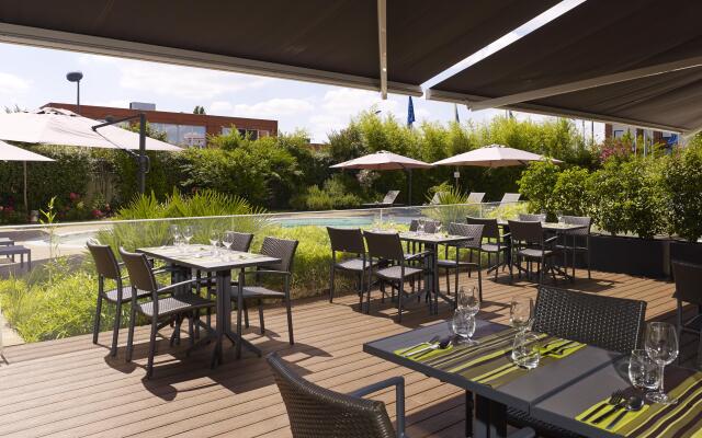 Holiday Inn Express Toulouse Airport by IHG