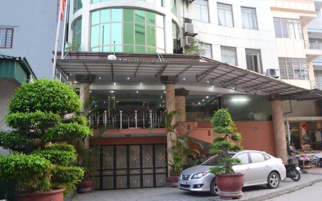 Hoa Cuong Hotel