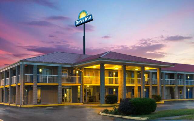 Days Inn by Wyndham Richmond