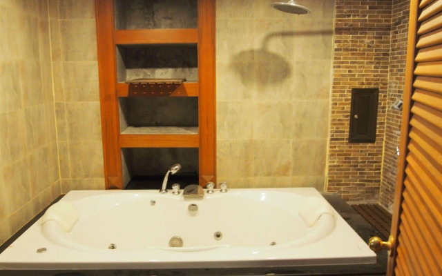 Renoir boutique hotel