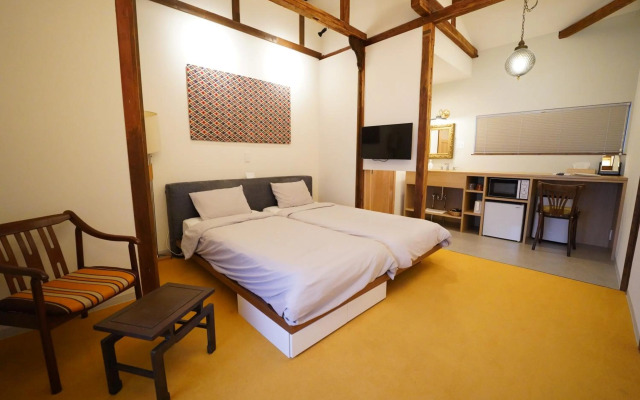 Traditional Apartment - Hostel