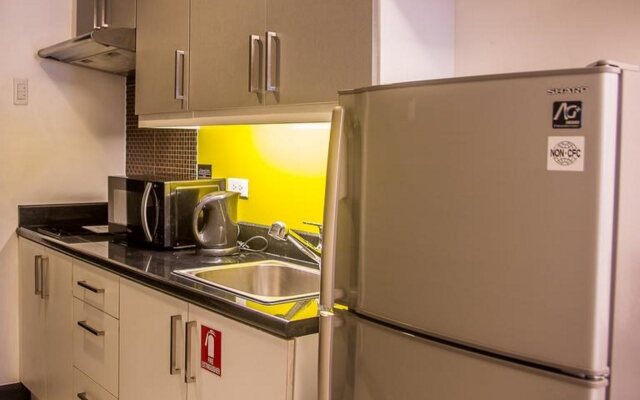 Y2 Residence Hotel