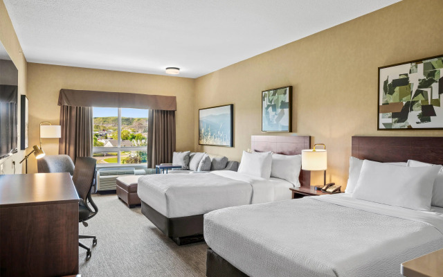 Ramada by Wyndham Drumheller Hotel & Suites