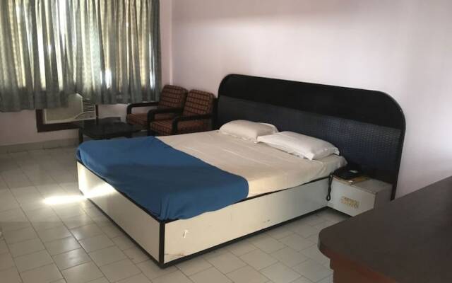 Hotel Rathna Palace