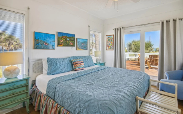 Casa Rosa West by Ryson Vacation Rentals