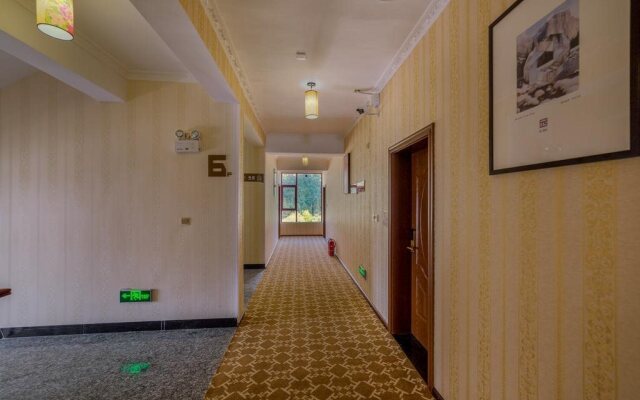 Pai Hotel Lijiang Heilongtan Park Branch