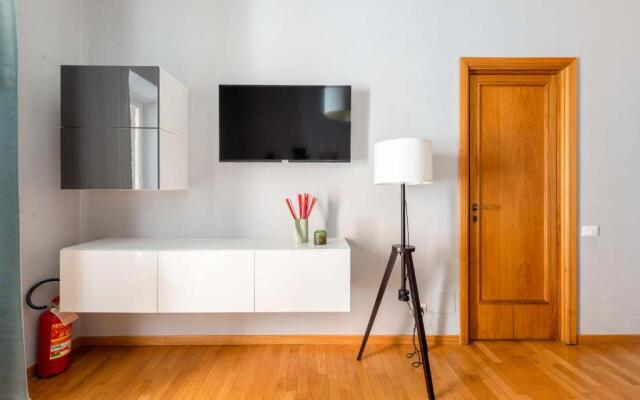 Luxury Apartment'S Center