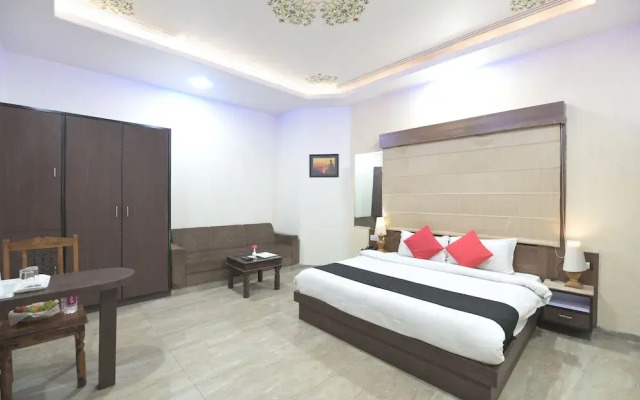 Hotel Grand Majestic
