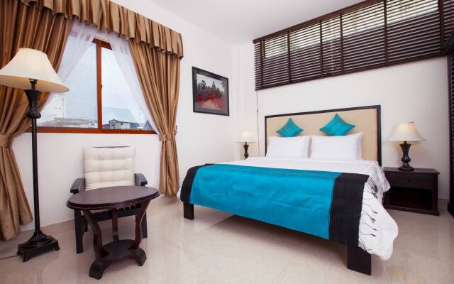 HomeFeel CS Hotel
