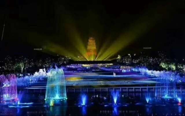 Sunshine Theme Apartment Xi'an