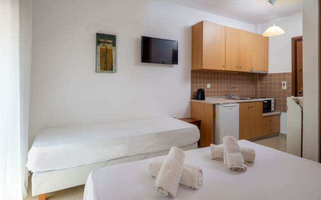 Villa Maria Studios & Suites