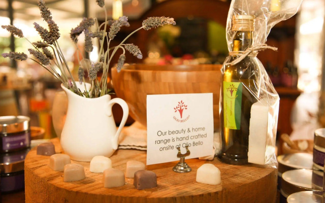 Olio Bello Lakeside Glamping