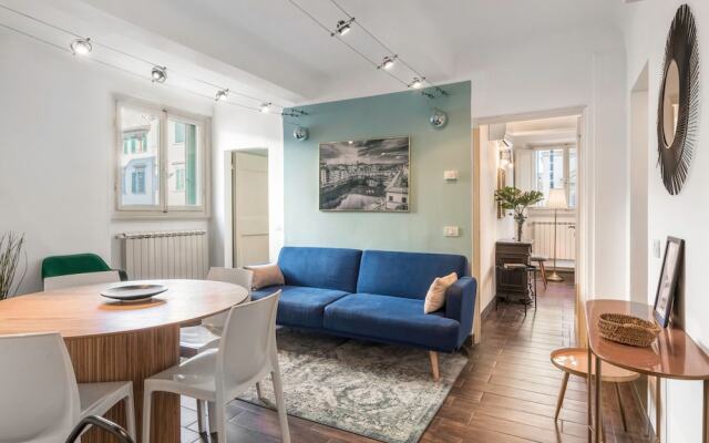 Elegant 3-Bedroom Apartment in the Historic Center