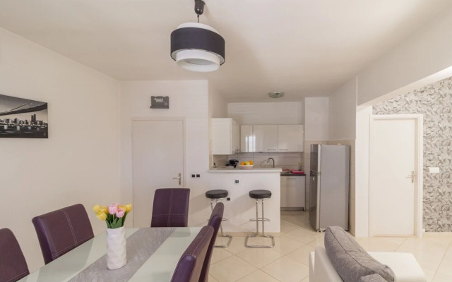 Beautiful apartment Petra