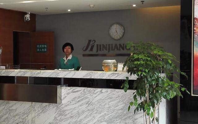 Jinjiang Inn Kunming Chenggong Square Dounan Huahui Hotel