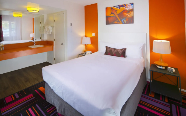Hotel Zed Kelowna
