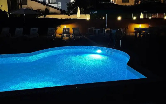 Mint Family Hotel