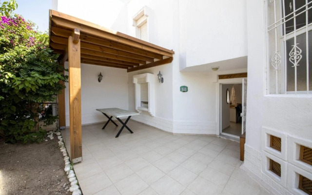 Peaceful Flat With 3 Private Beaches in Bodrum