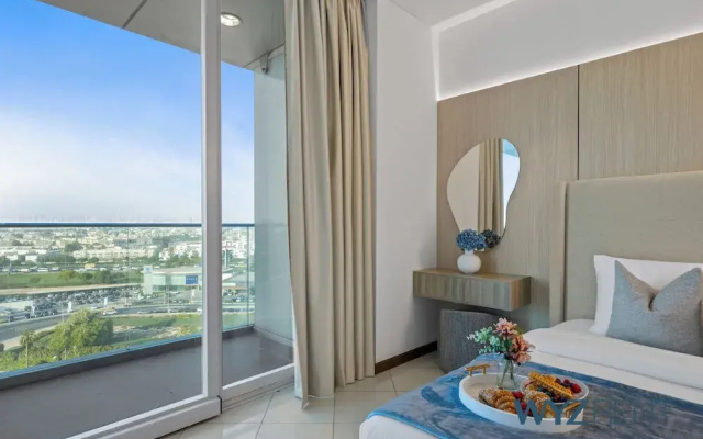 Creekside Haven 2BR Marsa Plaza DFC