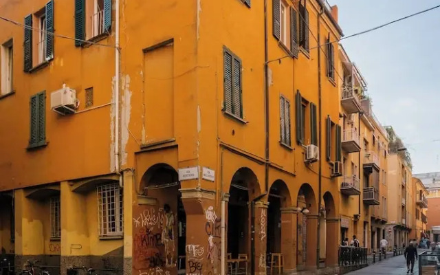 Studio Malcontenti con terrazzo
