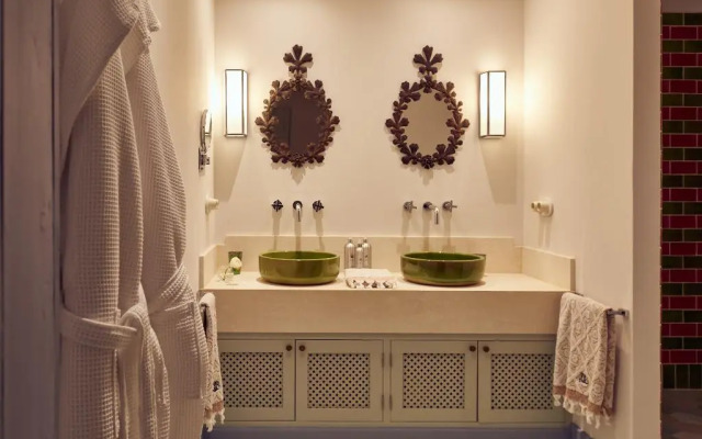 Cristine Bedfor Mahón