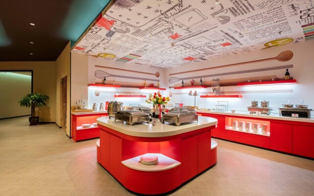 Hotel Ibis Dalian Yida Spring Field Hotel