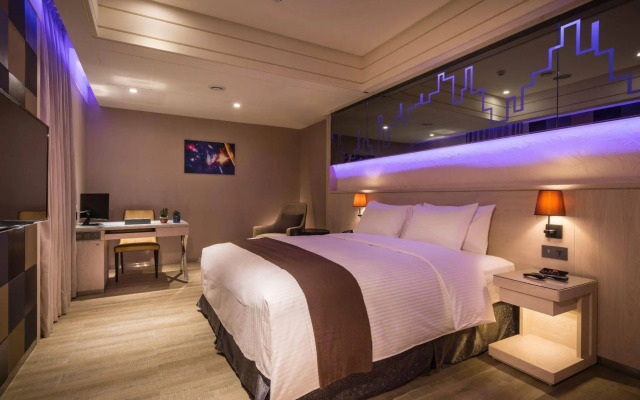 Guide Hotel Taichung ZiYou