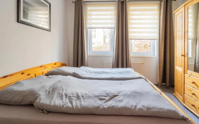 Retreat With Forest Views