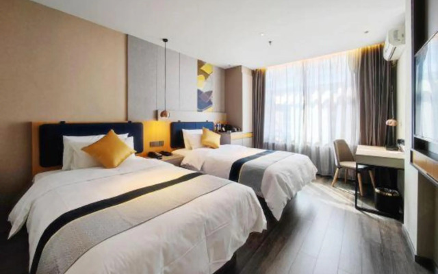 Homeinn Hotel (Jixi Jinlong Building Railway Station Wanda Plaza)