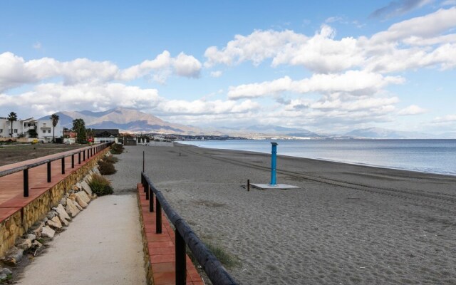 Pleasant Holiday Home in Estepona With Swimming Pool