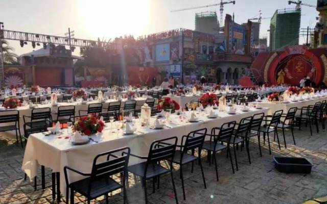 Film and Television Theme Hostel