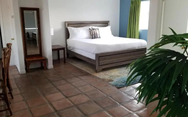 The Sand Castle Inn And Suites