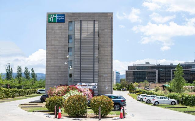 Holiday Inn Express Barcelona - Sant Cugat by IHG
