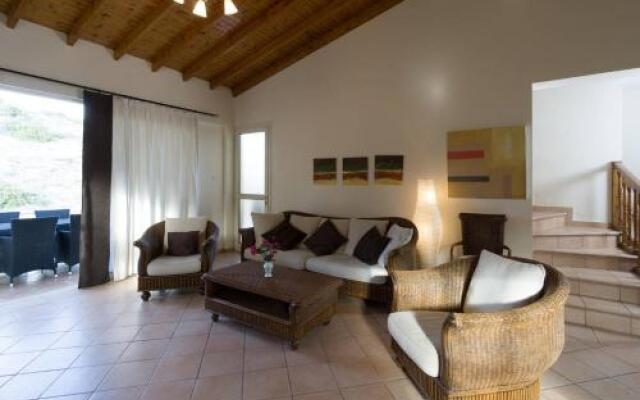 Hilltop Chalet
