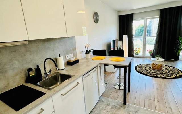 Millennium Express Lemon