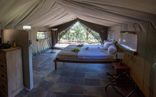Kayova River Lodge